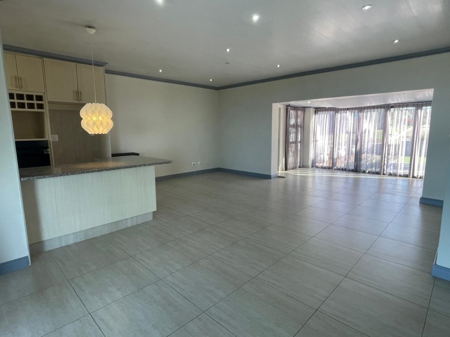 2 Bedroom Property for Sale in Dana Bay Western Cape